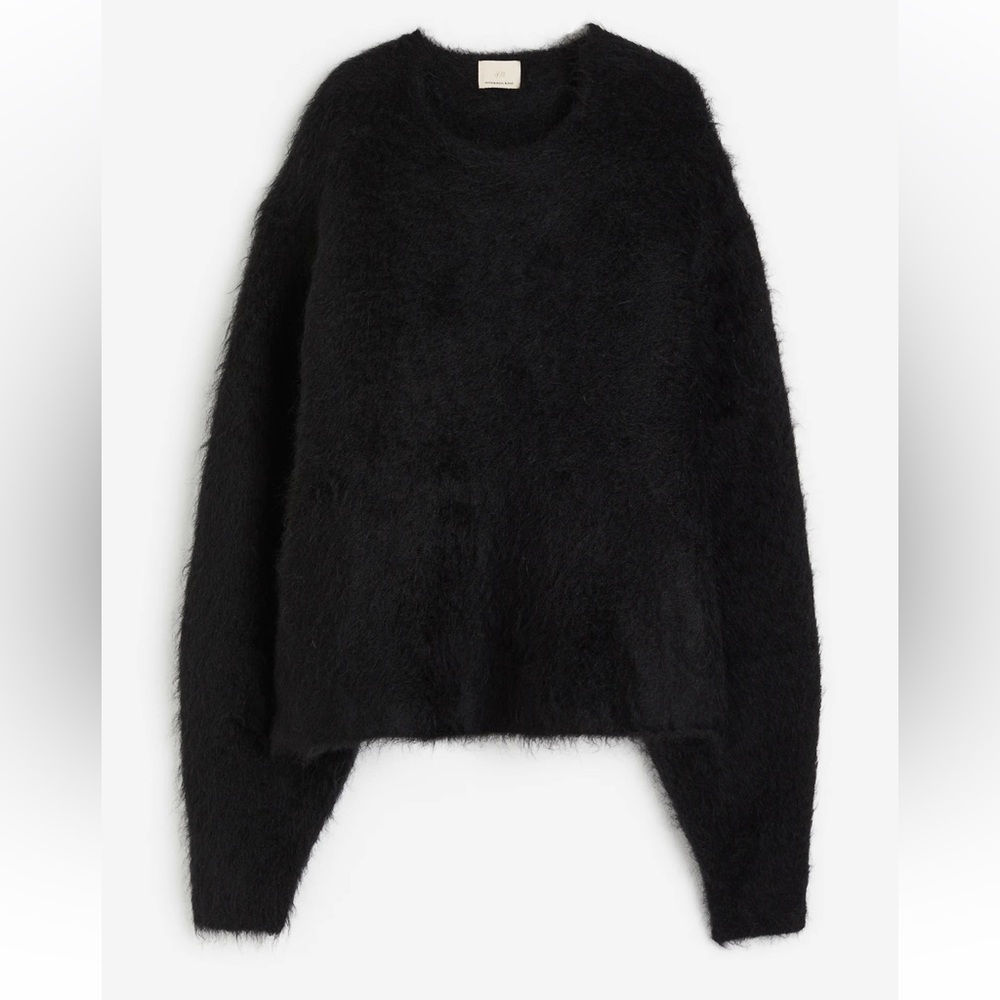 H&M Black Fuzzy Sweater